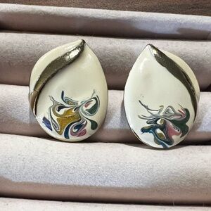 Vintage Gold Tone and Enamel Cream Green Pink Swirl Pattern Pierced Earrings